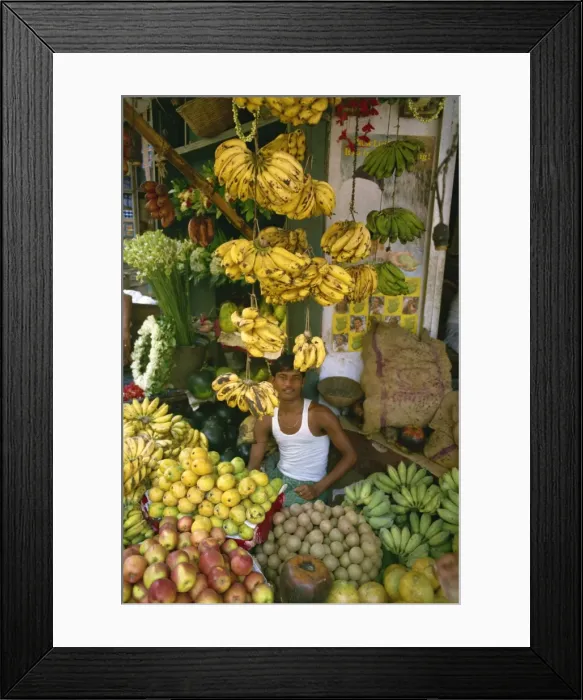 Framed Print : Fruit stall, India, Asia Framed Print : Fruit stall, India, Asia