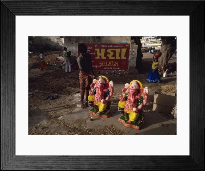 Framed Print : Plaster cast production of images of Ganesh, the elephant god, Gujarat state, India, Asia Framed Print : Plaster cast production of images of Ganesh, the elephant god, Gujarat state, India, Asia