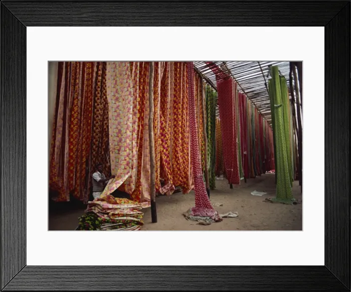 Framed Print : Screen print textiles, Ahmedabad, Gujarat, India, Asia Framed Print : Screen print textiles, Ahmedabad, Gujarat, India, Asia