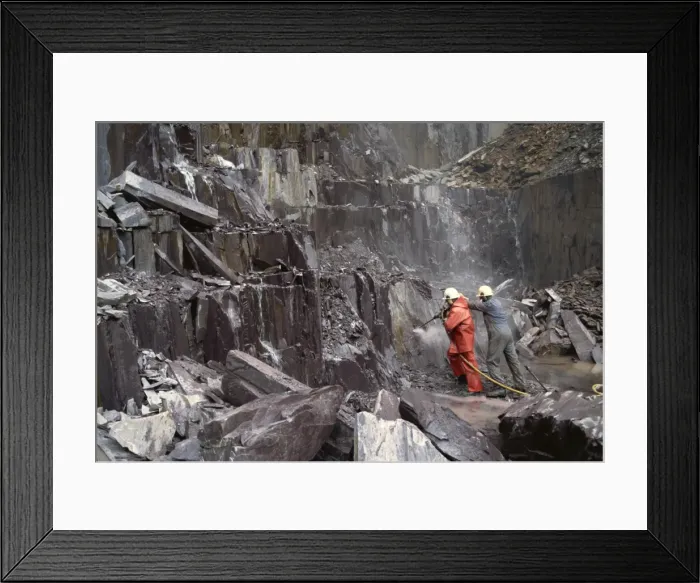 Framed Print : Pneumatic drilling of blast hole, Nantlle Slate Quarry, Snowdonia, north Wales Framed Print : Pneumatic drilling of blast hole, Nantlle Slate Quarry, Snowdonia, north Wales