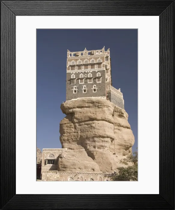 Framed Print : Dhar Alhajr (the Imans Palace), built on a sandstone crag, Wadi Dhahr Framed Print : Dhar Alhajr (the Imans Palace), built on a sandstone crag, Wadi Dhahr