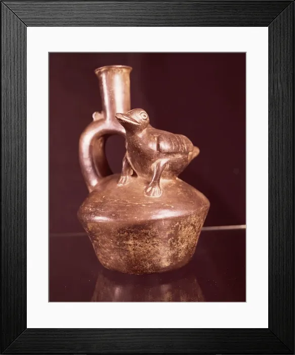 Framed Print : Pre-Columbian vessel from the Mochica culture, Peru, South America Framed Print : Pre-Columbian vessel from the Mochica culture, Peru, South America