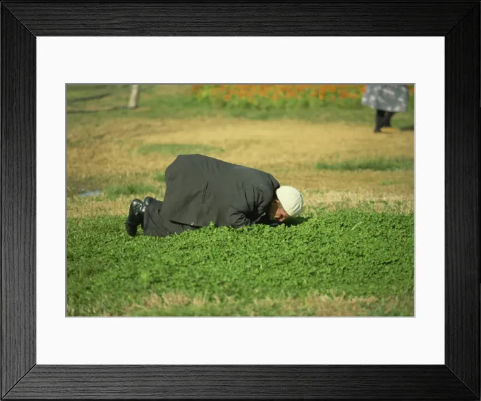 Framed Print : Man praying, Antalya, Anatolia, Turkey, Asia Minor, Eurasia Framed Print : Man praying, Antalya, Anatolia, Turkey, Asia Minor, Eurasia