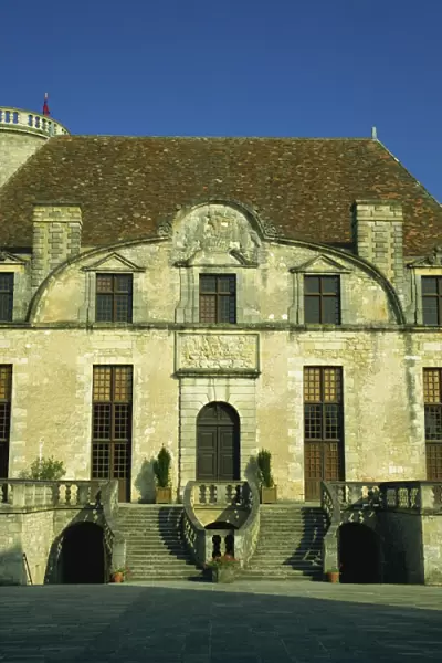 The Chateau de Duras, Lot-et-Garonne, Aquitaine, France, Europe