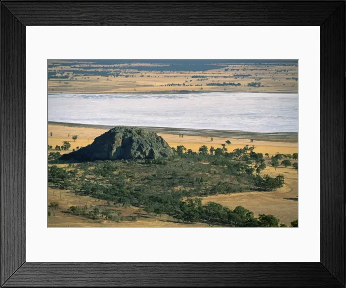 Framed Print : Mitre Rock and the salt pan of Mitre Lake near Mount Arapiles on the Wimmera Framed Print : Mitre Rock and the salt pan of Mitre Lake near Mount Arapiles on the Wimmera