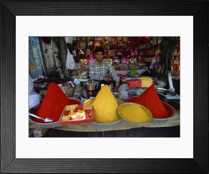 Framed Print : Yellow turmeric and red dye for sale, old town, Pune, Maharashtra state, India, Asia Framed Print : Yellow turmeric and red dye for sale, old town, Pune, Maharashtra state, India, Asia