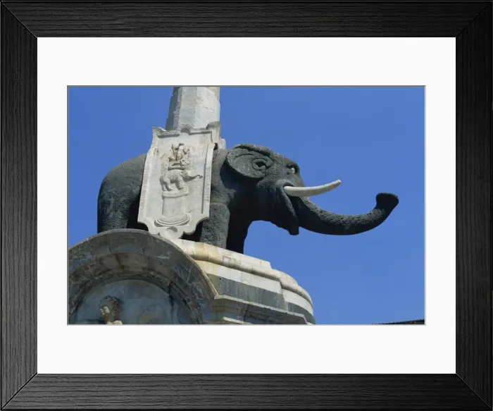 Framed Print : An 18th century fountain with lava elephant and Egyptian obelisk, Piazza del Duomo Framed Print : An 18th century fountain with lava elephant and Egyptian obelisk, Piazza del Duomo