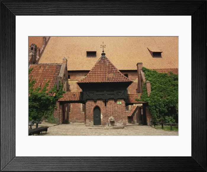 Framed Print : Castle dating from the 13th century, Malbork, UNESCO World Heritage Site Framed Print : Castle dating from the 13th century, Malbork, UNESCO World Heritage Site
