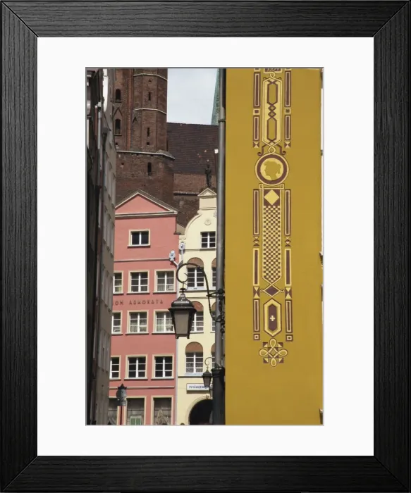 Framed Print : Colourfully renewed homes in main town, Gdansk, Pomerania, Poland, Europe Framed Print : Colourfully renewed homes in main town, Gdansk, Pomerania, Poland, Europe