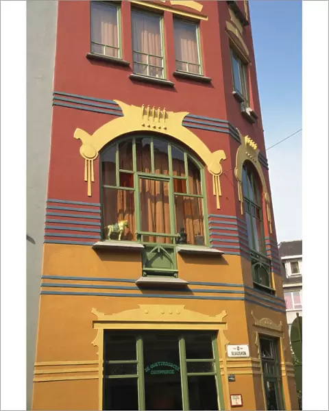 Creative painting, Patershol district, Ghent, Belgium, Europe