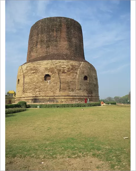 The Dhamekh Stupa, Sarnath, near Varanasi, Uttar Pradesh state, India, Asia