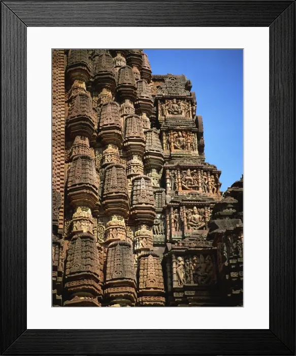 Framed Print : Sculpted walls, Nilkanthesvara (Udayeshvara) Temple, dating from the 11th century Framed Print : Sculpted walls, Nilkanthesvara (Udayeshvara) Temple, dating from the 11th century