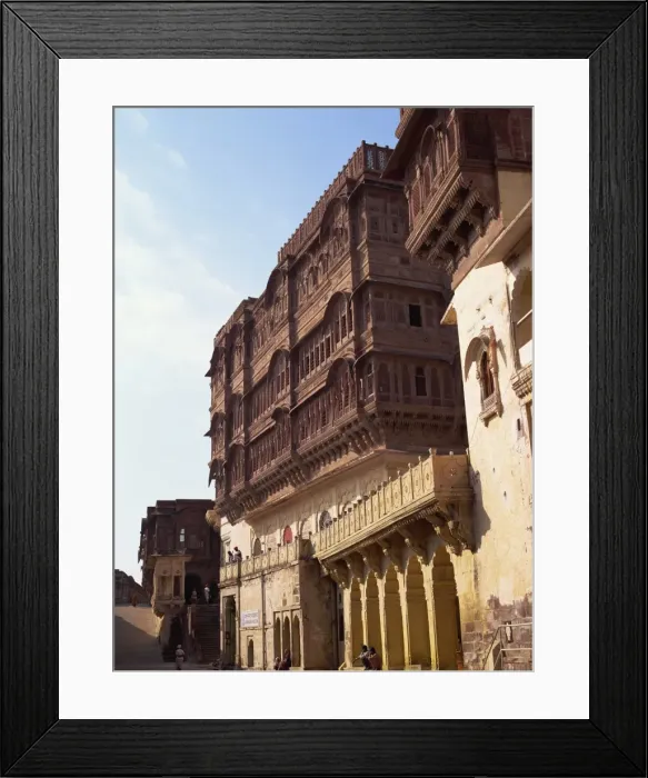 Framed Print : Screened ladies quarters above courtyard, Meherangarh Fort, Jodhpur, Rajasthan state Framed Print : Screened ladies quarters above courtyard, Meherangarh Fort, Jodhpur, Rajasthan state