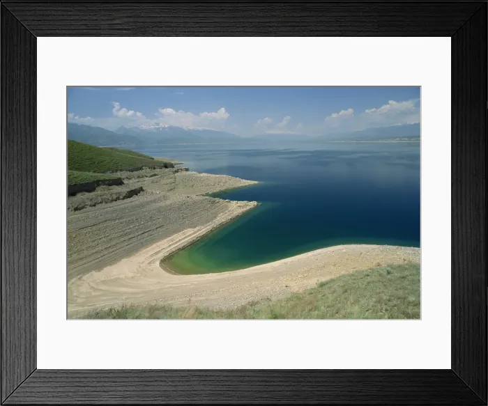 Framed Print : Tokogul Reservoir on the Naryn River, Kirghizstan, Central Asia, Asia