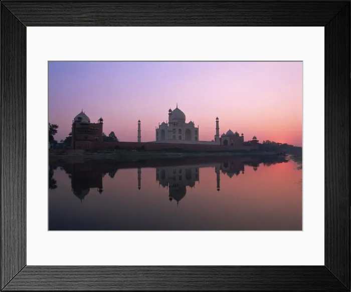 Framed Print : Taj Mahal at sunset, UNESCO World Heritage Site, Agra, Uttar Pradesh state, India, Asia Framed Print : Taj Mahal at sunset, UNESCO World Heritage Site, Agra, Uttar Pradesh state, India, Asia
