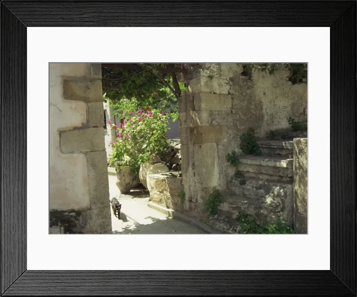 Framed Print : Courtyard entrance, Kastelli, near Chania, Crete, Greek Islands, Greece, Europe