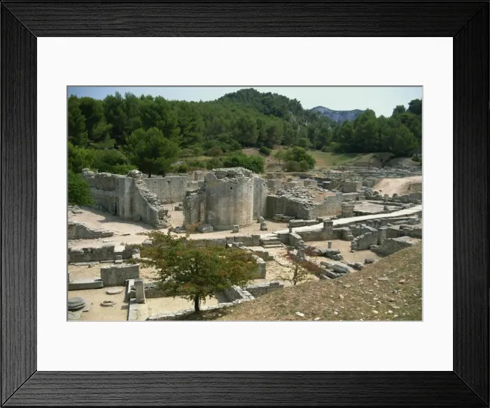Framed Print : The remains of Roman town of Glanum, Les Antiques, The Alpilles, St. Remy-de-Provence Framed Print : The remains of Roman town of Glanum, Les Antiques, The Alpilles, St. Remy-de-Provence