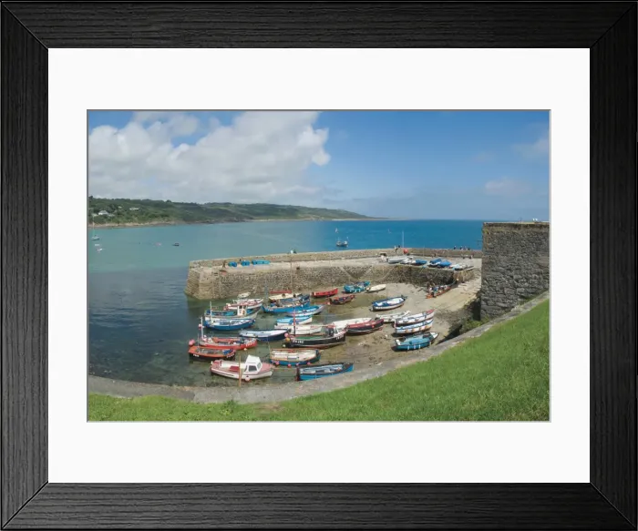 Framed Print : Coverack, Cornwall, England, United Kingdom, Europe Framed Print : Coverack, Cornwall, England, United Kingdom, Europe