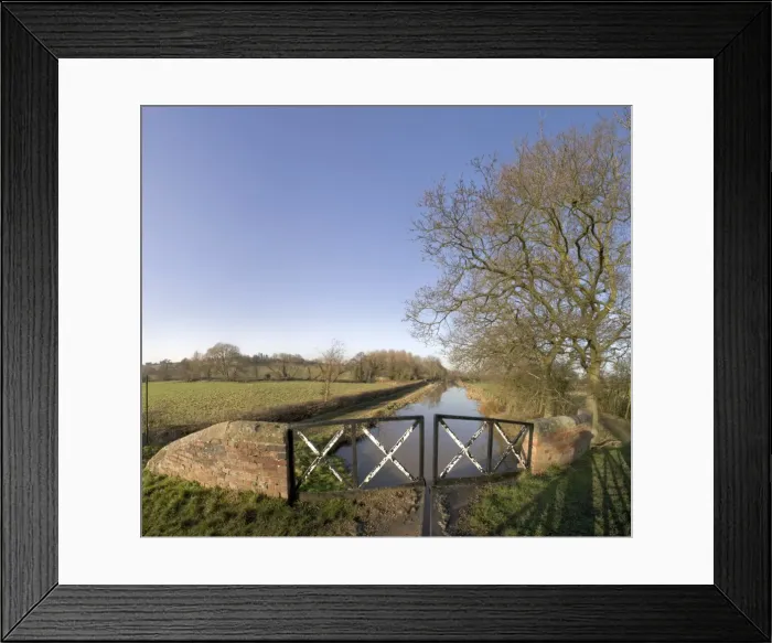 Framed Print : The Stratford upon Avon canal, Preston Bagot, Warwickshire, England, United Kingdom Framed Print : The Stratford upon Avon canal, Preston Bagot, Warwickshire, England, United Kingdom