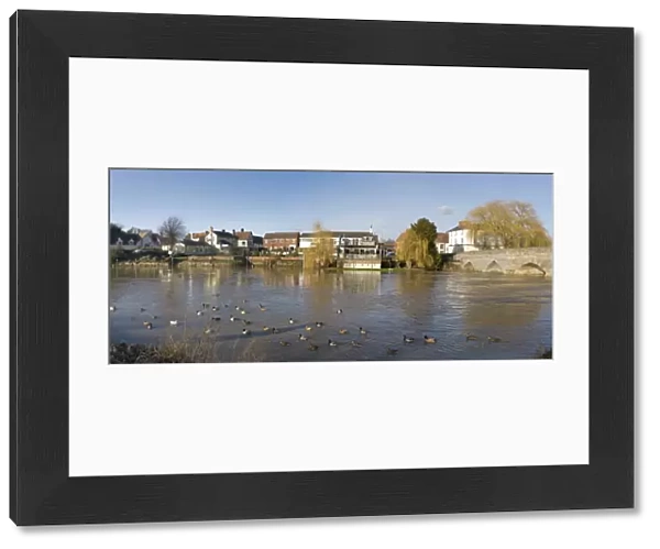 River Avon, Bidford-on-Avon, Warwickshire, England, United Kingdom, Europe