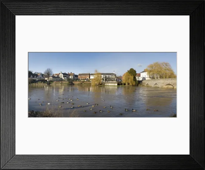 Framed Print : River Avon, Bidford-on-Avon, Warwickshire, England, United Kingdom, Europe Framed Print : River Avon, Bidford-on-Avon, Warwickshire, England, United Kingdom, Europe