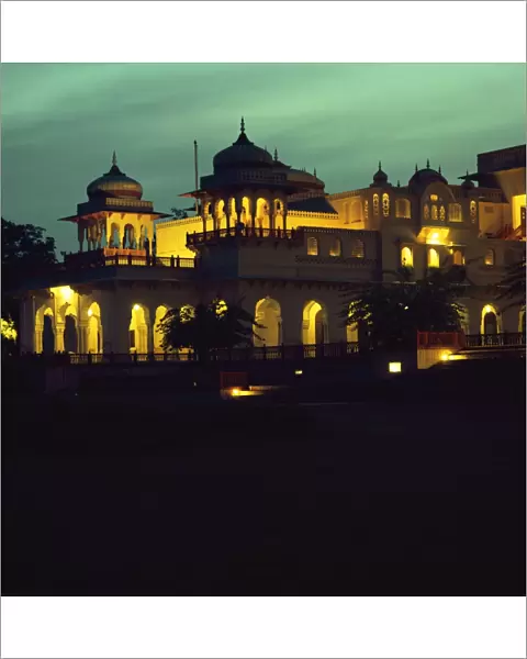 Rambagh Palace Hotel, formerly the Maharajahs Palace, Jaipur, Rajasthan state