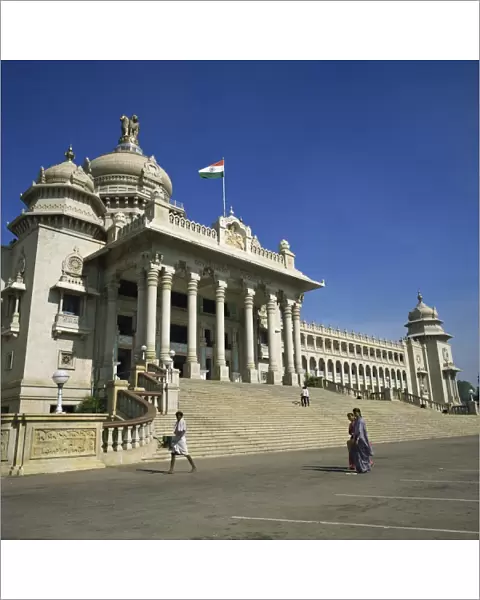 Vidhana Soudha (State Legislature), Bangalore, Karnataka state, India, Asia