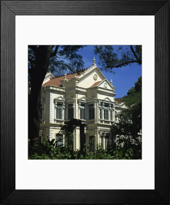 Framed Print : Colonial house, Mahatma Gandhi Road, Bangalore, Karnataka state, India, Asia Framed Print : Colonial house, Mahatma Gandhi Road, Bangalore, Karnataka state, India, Asia