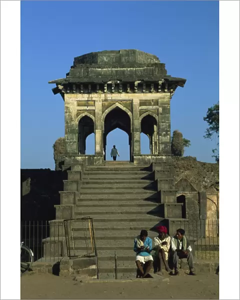 Ashrafi Mahal, Mandu, Madhya Pradesh state, India, Asia