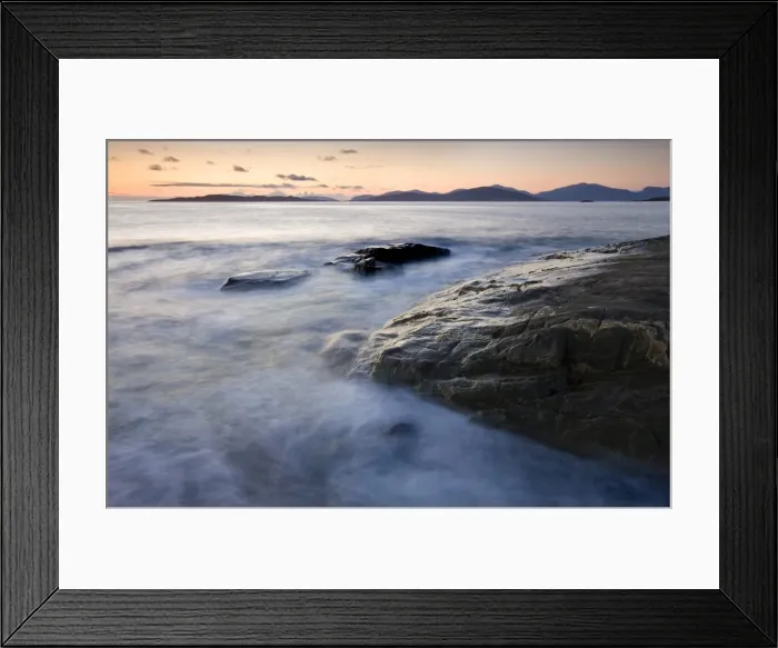 Framed Print : Dusk view towards Taransay and the Isle of hills of North Harris from Borve Beach Framed Print : Dusk view towards Taransay and the Isle of hills of North Harris from Borve Beach