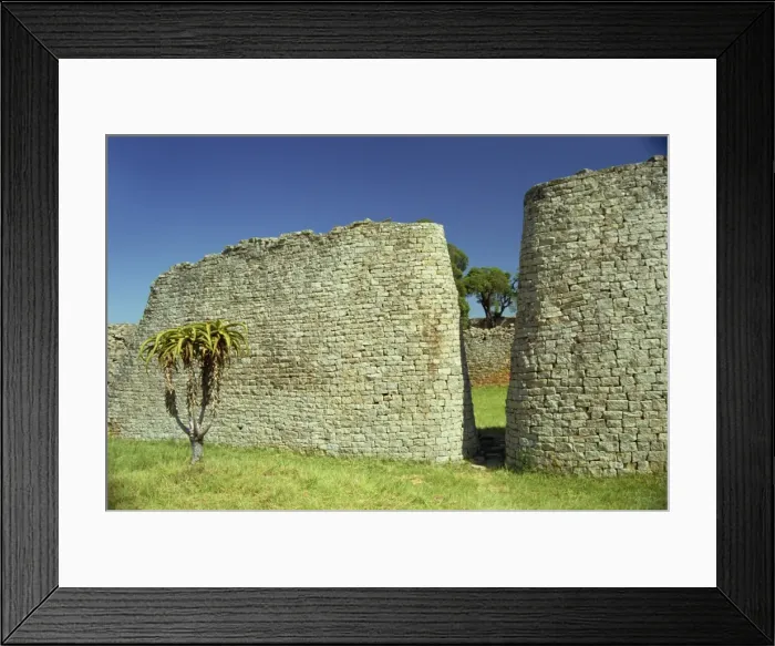Framed Print : Walls of Great Enclosure, Great Zimbabwe, UNESCO World Heritage Site, Zimbabwe, Africa Framed Print : Walls of Great Enclosure, Great Zimbabwe, UNESCO World Heritage Site, Zimbabwe, Africa
