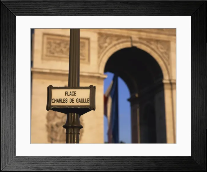 Framed Print : Place Charles de Gaulle street sign and the Arc de Triomphe, Paris, France, Europe