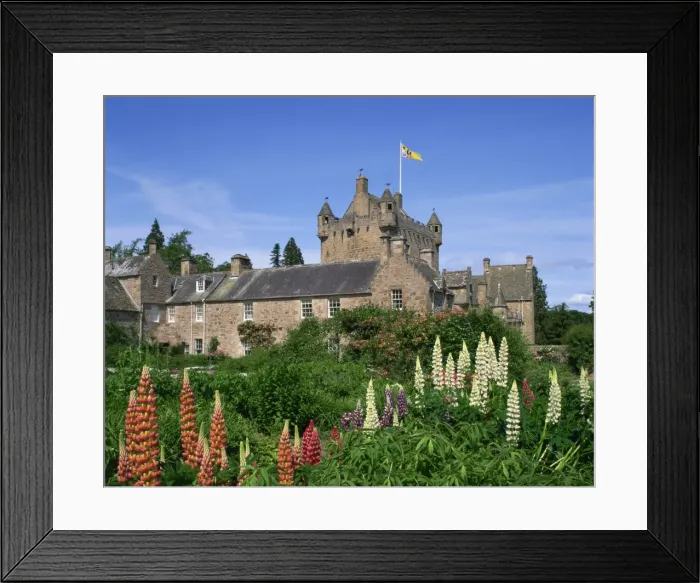 Framed Print : Cawdor Castle, Highlands, Scotland, United Kingdom, Europe Framed Print : Cawdor Castle, Highlands, Scotland, United Kingdom, Europe