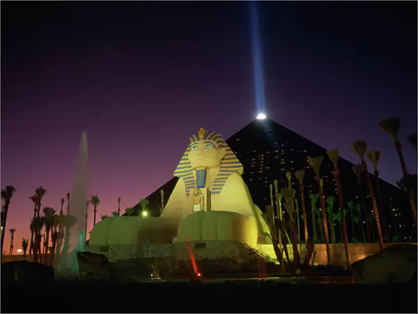 Luxor hotel at night, Las Vegas, Nevada, United States of America, North America