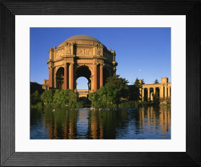 Framed Print : The Palace of Fine Arts standing beside a lake in San Francisco, California