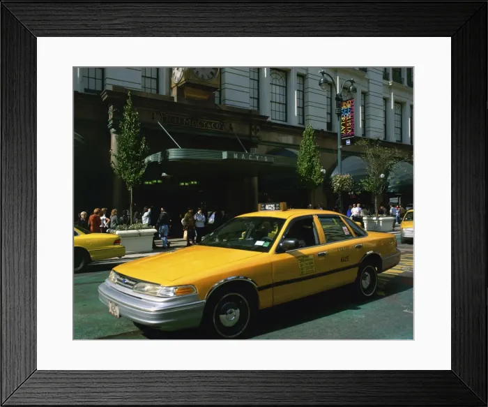 Framed Print : Yellow cabs outside Macys Department Store in New York, United States of America Framed Print : Yellow cabs outside Macys Department Store in New York, United States of America