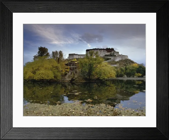 Framed Print : Potala Palace, former home of the Dalai Lama, UNESCO World Heritage Site Framed Print : Potala Palace, former home of the Dalai Lama, UNESCO World Heritage Site