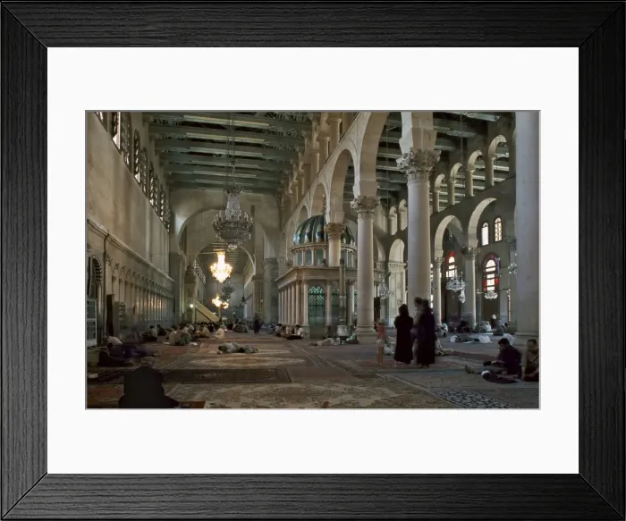 Framed Print : Interior of Omayad mosque in the Old city, Damascus, Syria, Middle East Framed Print : Interior of Omayad mosque in the Old city, Damascus, Syria, Middle East