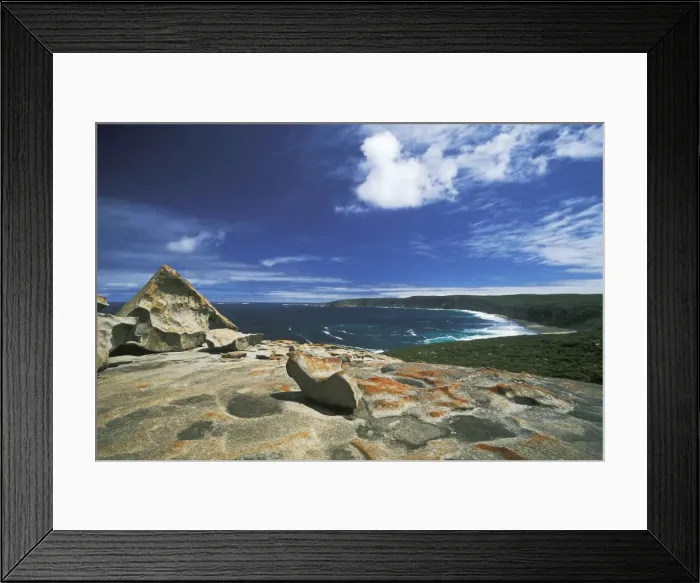 Framed Print : The Remarkable Rocks, weathered layer remnants on a granite dome, Flinders Chase National Park