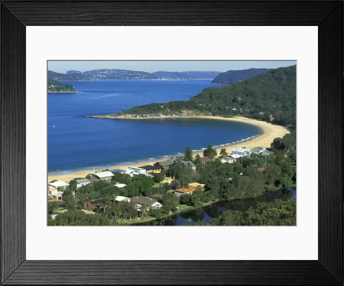 Framed Print : Looking south across Pearl Beach and Broken Bay towards the mouth of the Hawkesbury River Framed Print : Looking south across Pearl Beach and Broken Bay towards the mouth of the Hawkesbury River