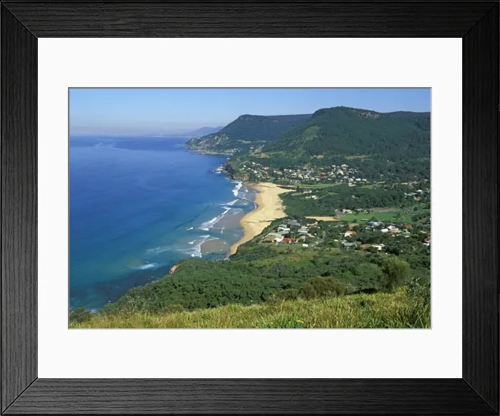 Framed Print : Looking south west from Bald Hill over Stanwell Park beach towards the Illawara Escarpment Framed Print : Looking south west from Bald Hill over Stanwell Park beach towards the Illawara Escarpment