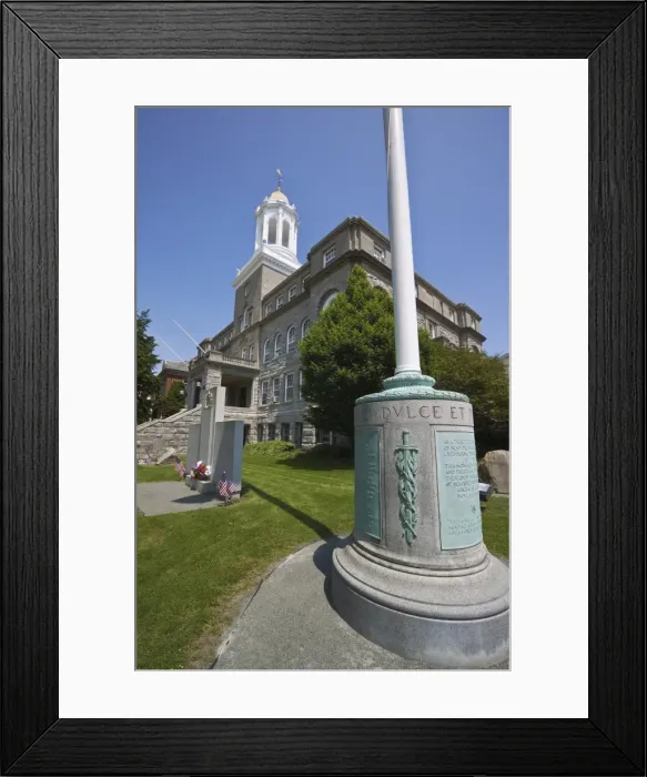 Framed Print : World War I and World War II on left, memorials outside the City Hall on Broadway in historic Newport, Rhode Island, New England, United States of America Framed Print : World War I and World War II on left, memorials outside the City Hall on Broadway in historic Newport, Rhode Island, New England, United States of America