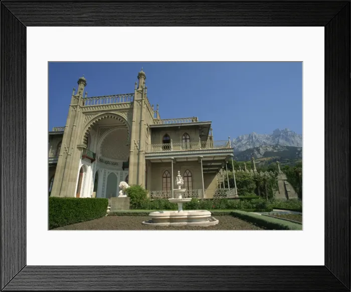Framed Print : Alupka Palace, Yalta, Crimea, Ukraine, Europe