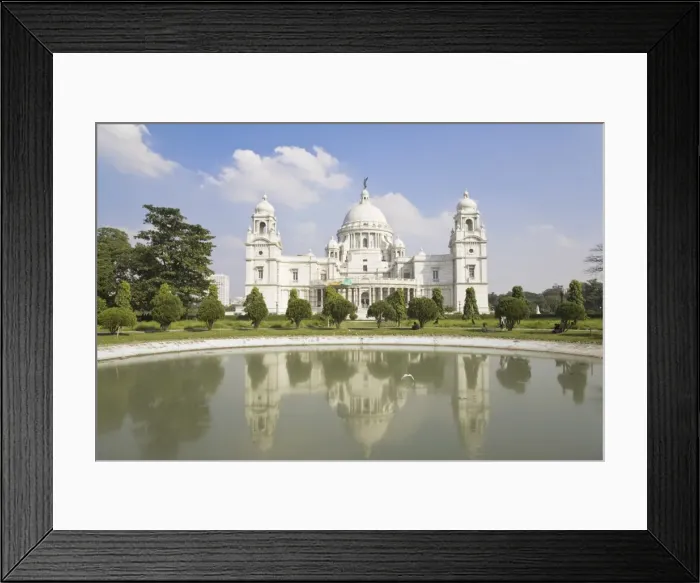 Framed Print : Victoria Memorial, Chowringhee, Kolkata (Calcutta), West Bengal, India, Asia Framed Print : Victoria Memorial, Chowringhee, Kolkata (Calcutta), West Bengal, India, Asia