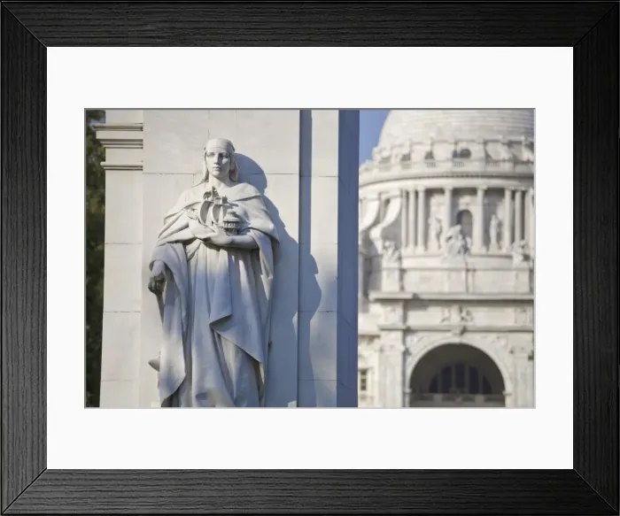 Framed Print : King Edward V11 memorial arch, Victoria Memorial, Chowringhee, Kolkata (Calcutta) Framed Print : King Edward V11 memorial arch, Victoria Memorial, Chowringhee, Kolkata (Calcutta)