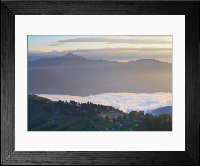 Framed Print : Observation Hill, Bhanu Bhakta Sarini, view of Darjeeling and Kanchenjunga
