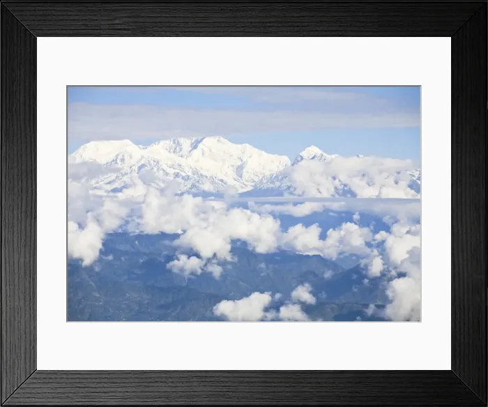 Framed Print : View of Kanchenjunga, Kangchendzonga range from Batasia Loop, Darjeeling Framed Print : View of Kanchenjunga, Kangchendzonga range from Batasia Loop, Darjeeling
