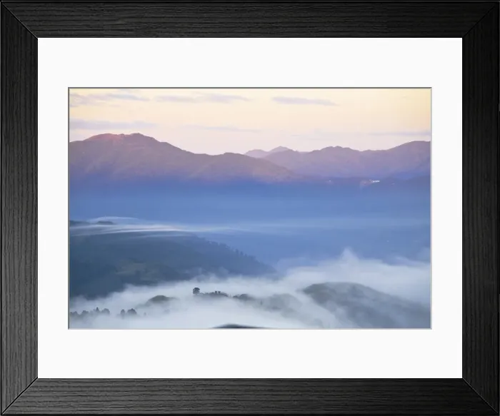 Framed Print : View from Tiger Hill of Kanchenjunga, Kangchendzonga range, Darjeeling Framed Print : View from Tiger Hill of Kanchenjunga, Kangchendzonga range, Darjeeling