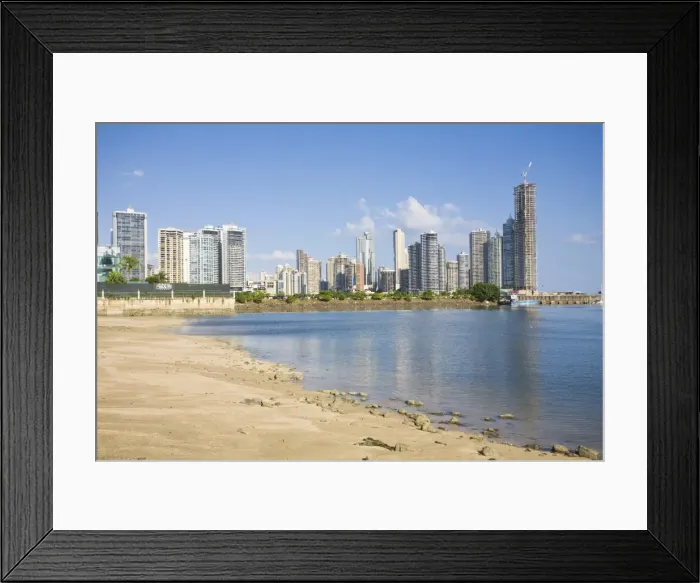 Framed Print : Avenue Balboa beach and Punta Paitilla, Panama City, Panama, Central America