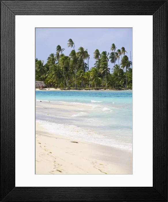 Framed Print : Dog Island looking across to Devil Island, Comarca de Kuna Yala, San Blas Islands Framed Print : Dog Island looking across to Devil Island, Comarca de Kuna Yala, San Blas Islands